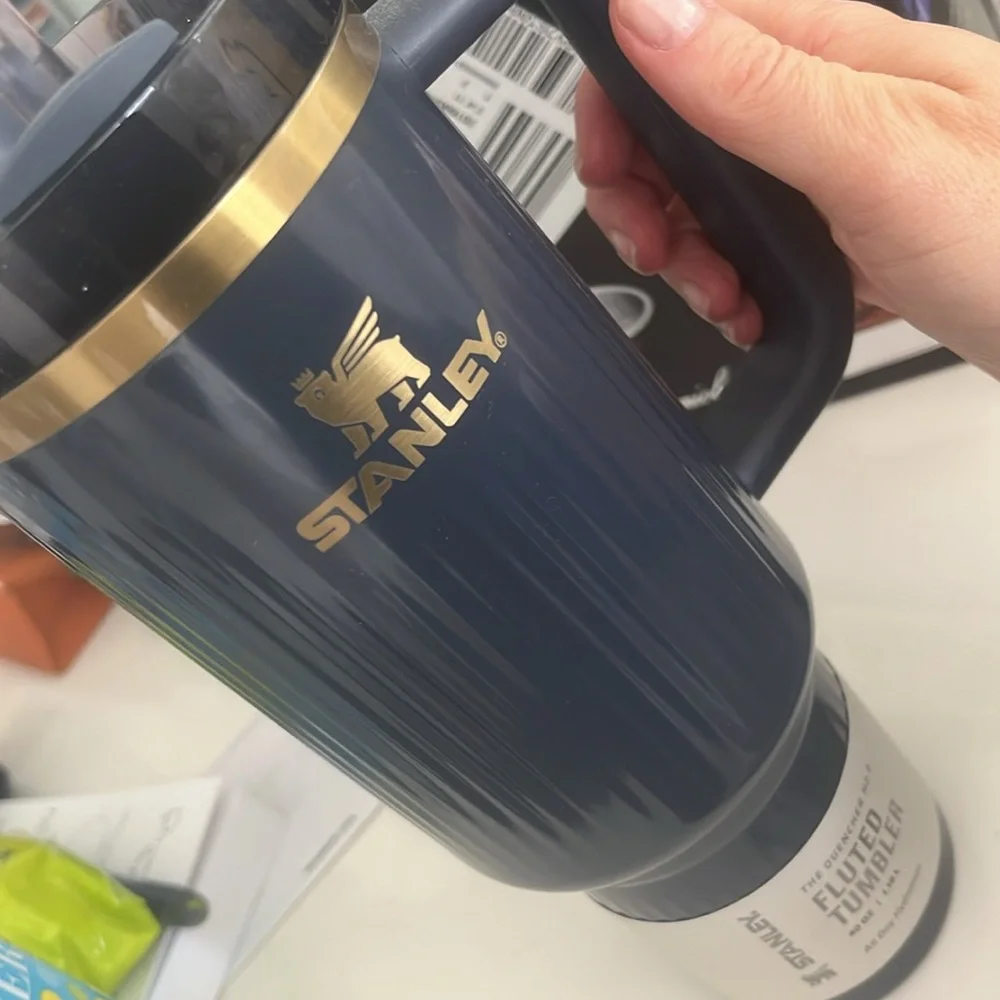 Brand New Stanley Cup - Picture 5 of 5
